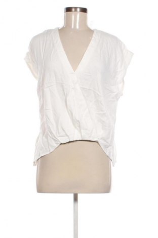 Damen Shirt Reserved, Größe L, Farbe Weiß, Preis 9,79 €