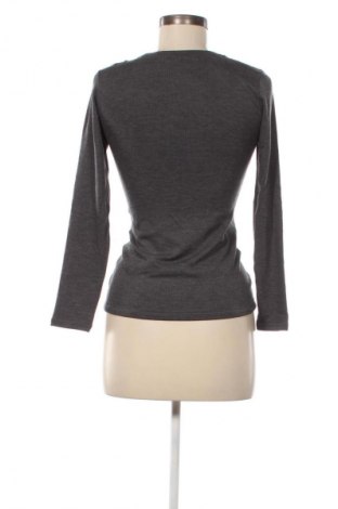 Damen Shirt Uniqlo, Größe S, Farbe Grau, Preis € 23,99
