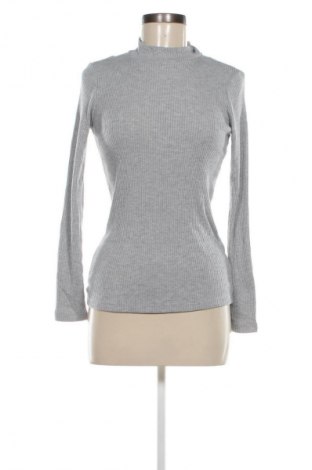 Damen Shirt Uniqlo, Größe M, Farbe Grau, Preis 23,99 €