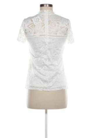 Damen Shirt VILA, Größe M, Farbe Weiß, Preis € 9,99