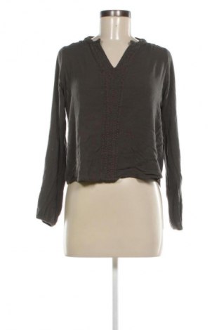 Damen Shirt Vero Moda, Größe XS, Farbe Grün, Preis € 13,99