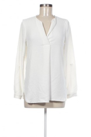 Damen Shirt Vero Moda, Größe XS, Farbe Weiß, Preis 13,99 €