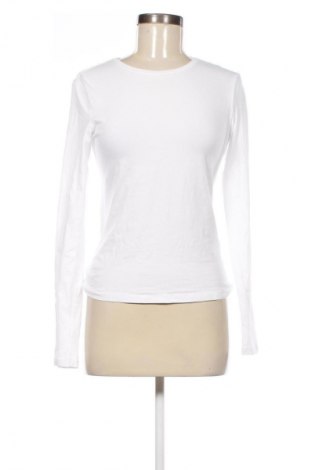Damen Shirt Weekday, Größe M, Farbe Weiß, Preis € 32,99