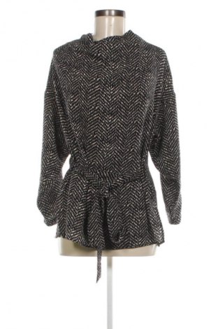 Damen Shirt Zara, Größe M, Farbe Mehrfarbig, Preis 18,99 €