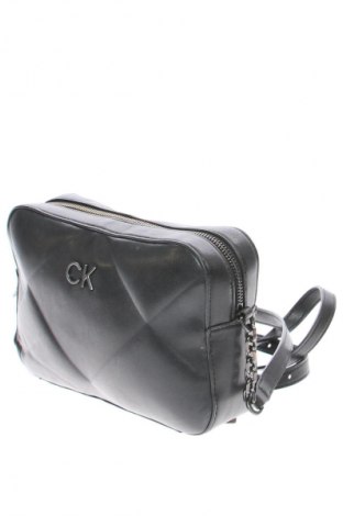 Dámská kabelka  Calvin Klein, Barva Černá, Cena  1 380,00 Kč