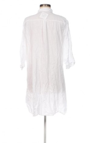 Дамска риза Unbranded, Размер 5XL, Цвят Бял, Цена 25,99 лв.