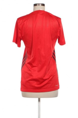 Dámské tričko Adidas, Velikost M, Barva Červená, Cena  439,00 Kč
