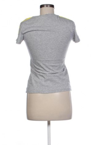 Damski T-shirt Adidas, Rozmiar XS, Kolor Kolorowy, Cena 62,07 zł