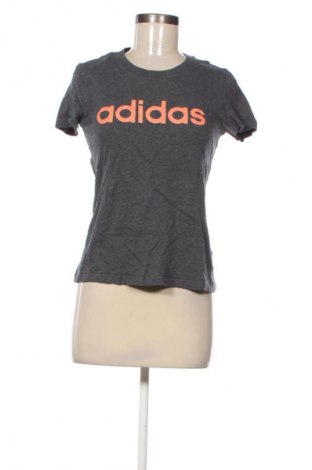 Γυναικείο t-shirt Adidas, Μέγεθος S, Χρώμα Γκρί, Τιμή 8,08 €