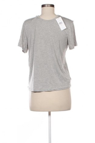 Dámské tričko Calvin Klein, Velikost XS, Barva Šedá, Cena  1 099,00 Kč