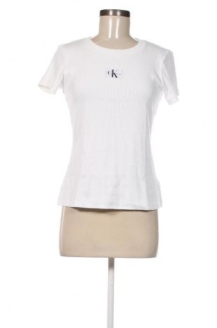 Γυναικείο t-shirt Calvin Klein Jeans, Μέγεθος S, Χρώμα Λευκό, Τιμή 43,99 €