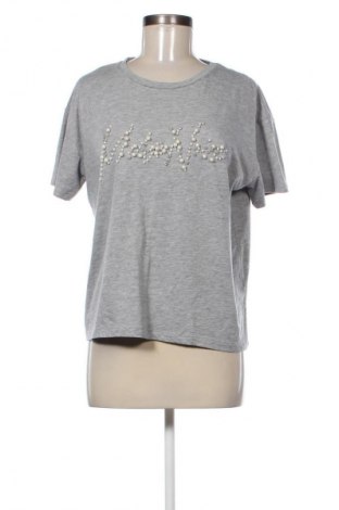 Damen T-Shirt Stradivarius, Größe L, Farbe Grau, Preis 9,00 €