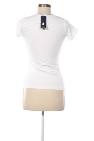 Damen T-Shirt Tommy Hilfiger, Größe M, Farbe Mehrfarbig, Preis 53,99 €