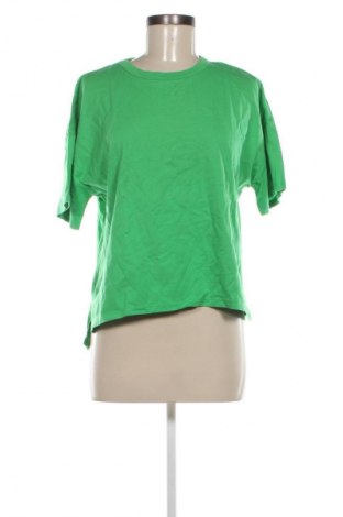 Γυναικείο t-shirt Zara, Μέγεθος M, Χρώμα Πράσινο, Τιμή 7,99 €