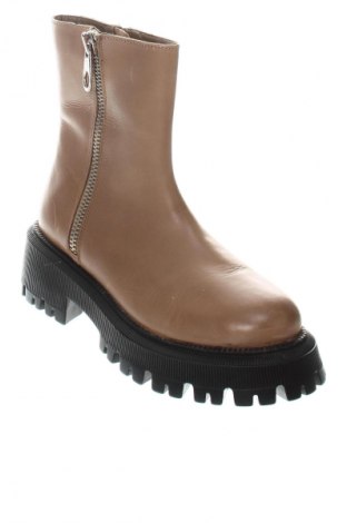 Damen Stiefeletten Alesya, Größe 37, Farbe Braun, Preis € 135,55