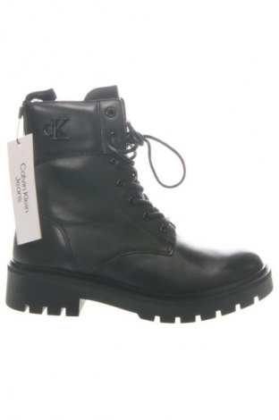 Dámské poltopánky Calvin Klein Jeans, Veľkosť 37, Farba Čierna, Cena  177,95 €