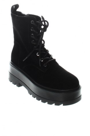 Damen Stiefeletten Calvin Klein Jeans, Größe 38, Farbe Schwarz, Preis 154,99 €