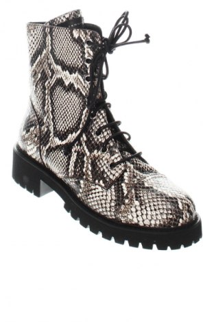 Дамски боти Giuseppe Zanotti, Размер 38, Цвят Многоцветен, Цена 499,99 лв.
