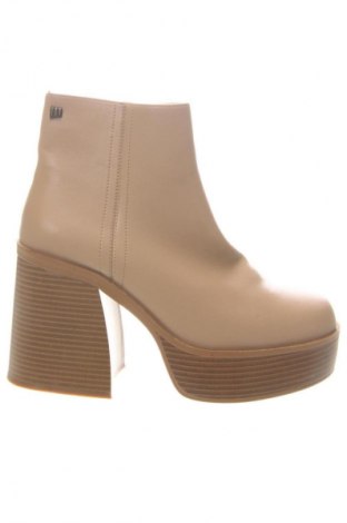 Botine de damă MTNG, Mărime 40, Culoare Bej, Preț 437,99 Lei