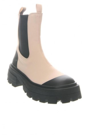 Botine de damă Unbranded, Mărime 38, Culoare Multicolor, Preț 149,99 Lei