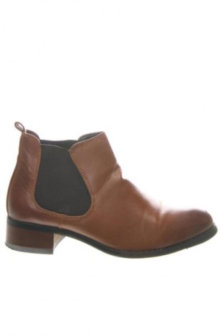 Dámské boty  Up 2 Fashion, Velikost 38, Barva Hnědá, Cena  619,00 Kč