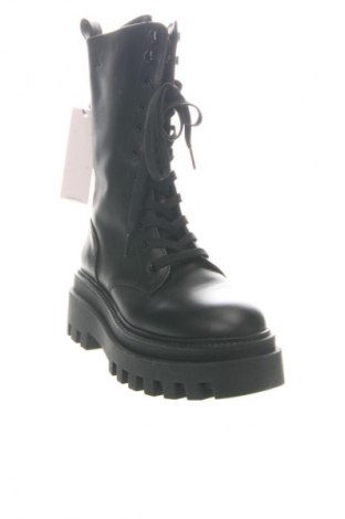 Damskie kozaki Calvin Klein Jeans, Rozmiar 38, Kolor Czarny, Cena 1 044,99 zł