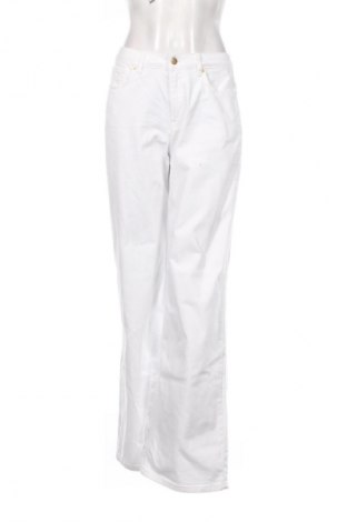 Damen Jeans About You, Größe S, Farbe Weiß, Preis 42,99 €