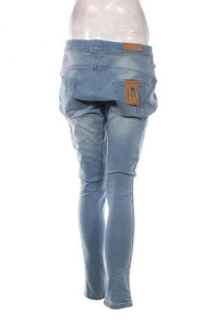Damen Jeans Beloved, Größe L, Farbe Blau, Preis € 23,53
