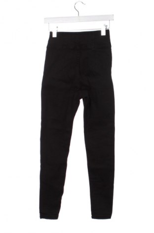 Dámské džíny  Bershka, Velikost XS, Barva Černá, Cena  209,00 Kč