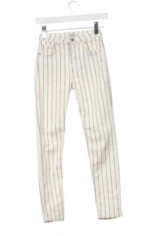 Damen Jeans Bershka, Größe S, Farbe Mehrfarbig, Preis 14,83 €