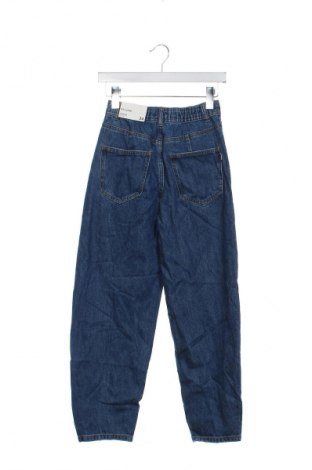 Dámské džíny  Bershka, Velikost XS, Barva Modrá, Cena  739,00 Kč