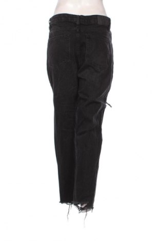 Blugi de femei Bershka, Mărime M, Culoare Negru, Preț 138,44 Lei