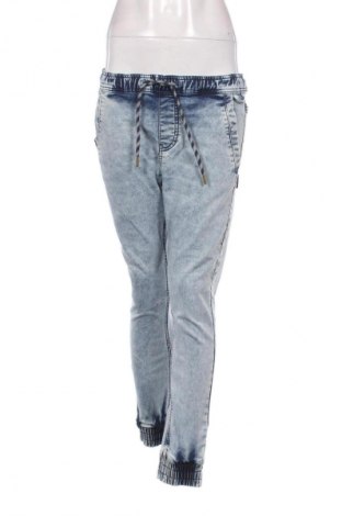 Blugi de femei Cropp, Mărime XL, Culoare Albastru, Preț 108,00 Lei