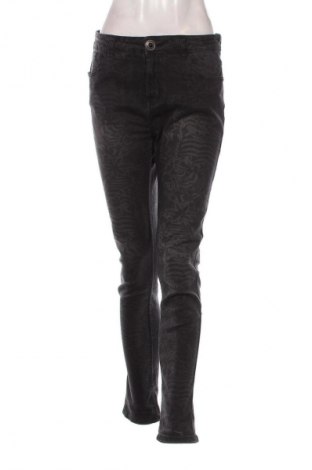Blugi de femei Desigual, Mărime XL, Culoare Negru, Preț 196,89 Lei