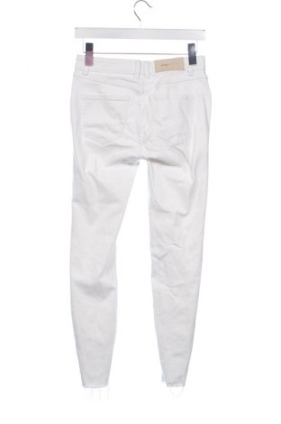 Damen Jeans Fb Sister, Größe M, Farbe Weiß, Preis € 26,24