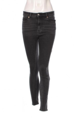 Blugi de femei H&M, Mărime M, Culoare Negru, Preț 76,32 Lei