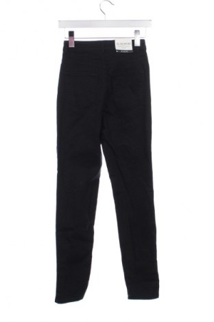 Blugi de femei LC Waikiki, Mărime XXS, Culoare Negru, Preț 203,00 Lei