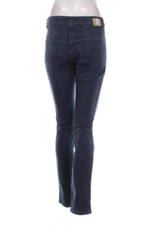 Damskie jeansy Mac, Rozmiar M, Kolor Niebieski, Cena 184,92 zł