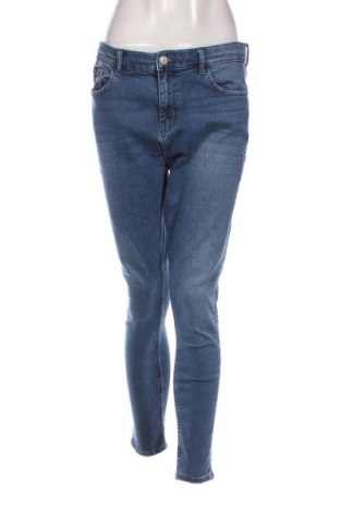 Damskie jeansy Marks & Spencer, Rozmiar L, Kolor Niebieski, Cena 62,07 zł