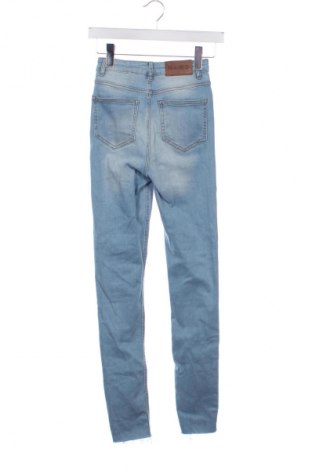 Blugi de femei NA-KD, Mărime XS, Culoare Albastru, Preț 108,04 Lei