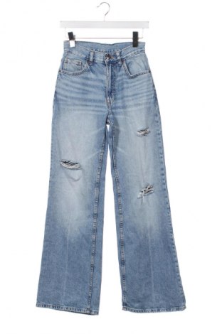 Blugi de femei Pull&Bear, Mărime XS, Culoare Albastru, Preț 77,17 Lei