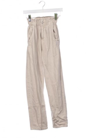Blugi de femei Pull&Bear, Mărime XXS, Culoare Bej, Preț 77,17 Lei