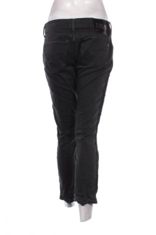 Blugi de femei Replay, Mărime M, Culoare Negru, Preț 234,21 Lei