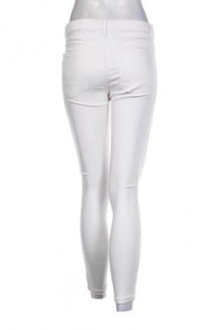 Damen Jeans Sinsay, Größe M, Farbe Weiß, Preis 14,83 €