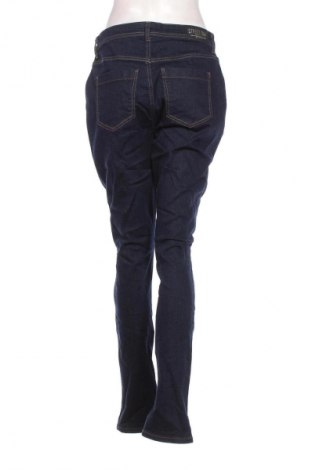 Damen Jeans Street One, Größe M, Farbe Blau, Preis € 28,99