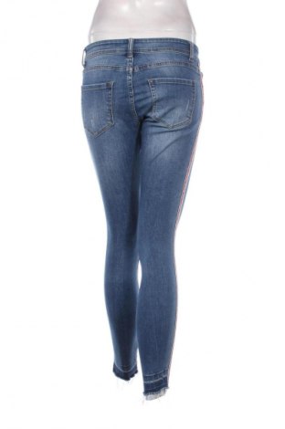 Blugi de femei Unbranded, Mărime M, Culoare Albastru, Preț 77,17 Lei