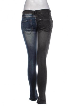 Blugi de femei Unbranded, Mărime S, Culoare Multicolor, Preț 76,32 Lei