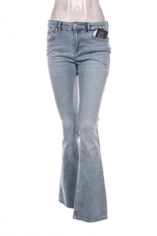 Дамски дънки Vero Moda, Размер L, Цвят Син, Цена 77,99 лв.