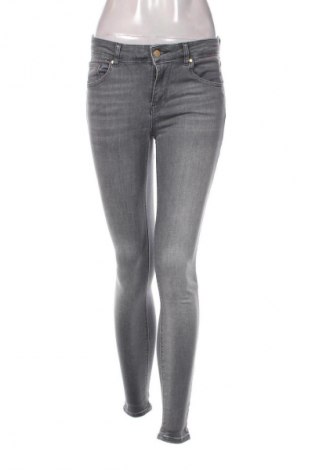 Blugi de femei Vero Moda, Mărime S, Culoare Gri, Preț 265,99 Lei