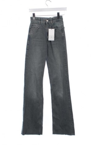 Blugi de femei Zara, Mărime XXS, Culoare Gri, Preț 163,16 Lei